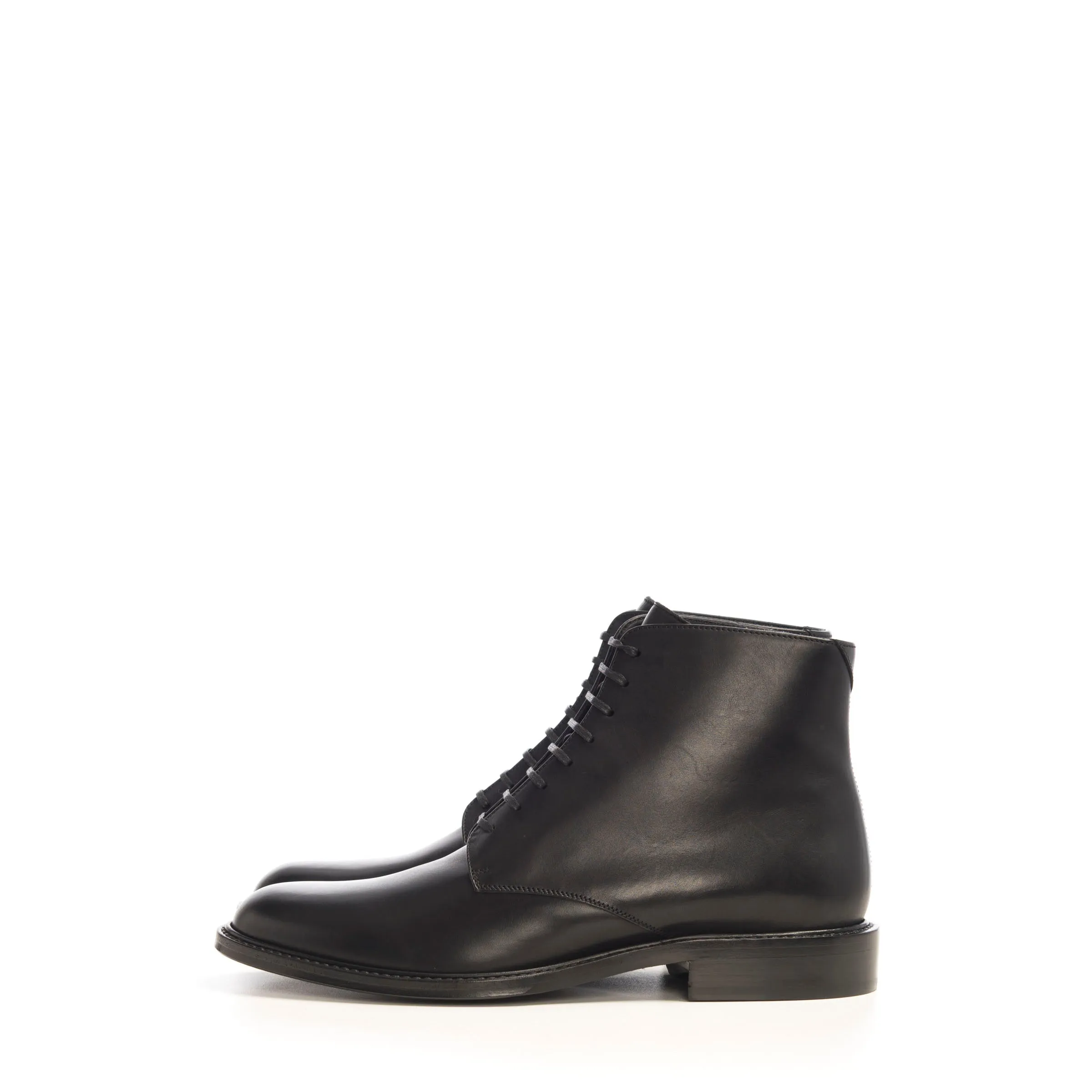 Army Laced Boots In Smooth Leather