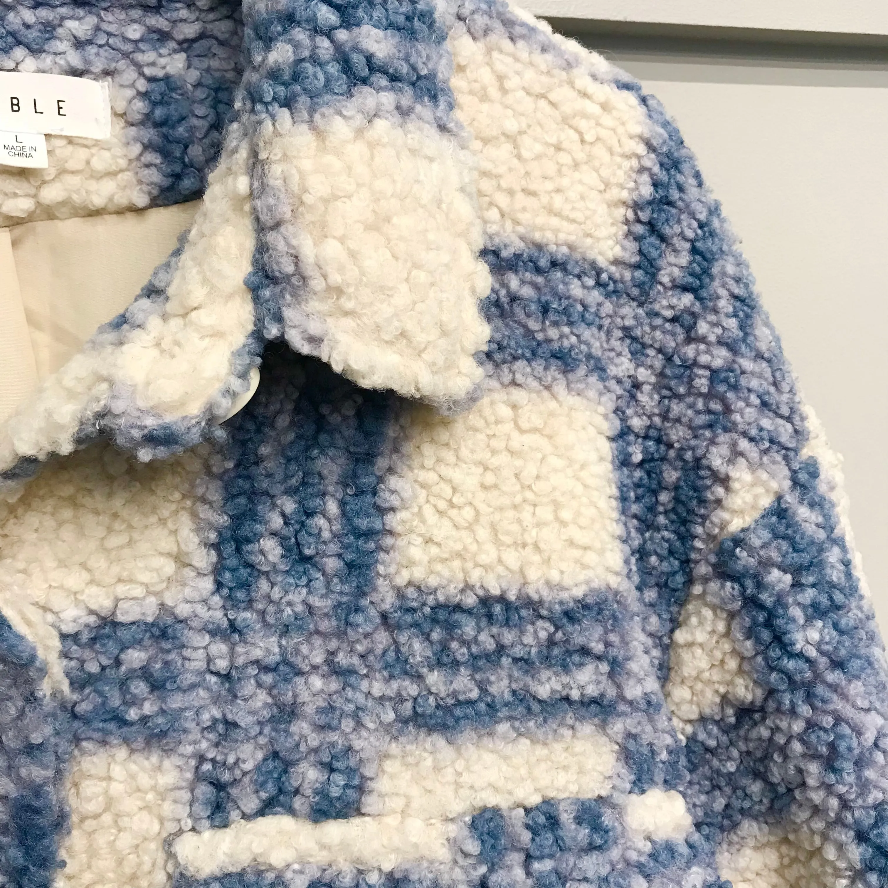 BLUE & WHITE COAT FAUX FUR & SHERPA by MABLE Size:L